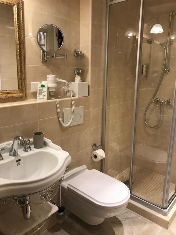 דיסלדורף Apartment-Hotel Am Rathaus מראה חיצוני תמונה